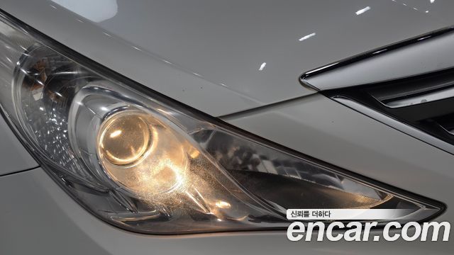 Hyundai Sonata 2013 — photo 8