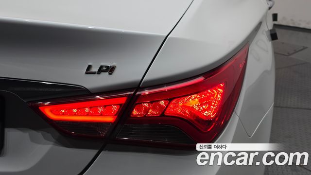 Hyundai Sonata 2013 — photo 9