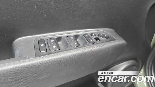 Hyundai Casper 2023 — photo 28