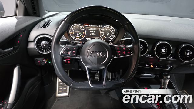 Audi TT 2016 — photo 13
