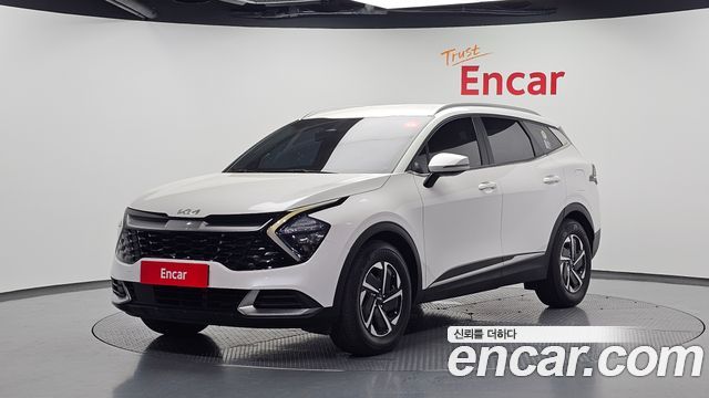 Kia Sportage 2023 — photo 1