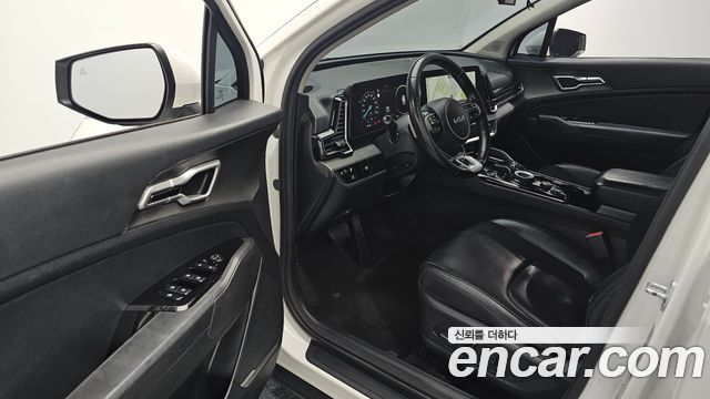 Kia Sportage 2023 — photo 17