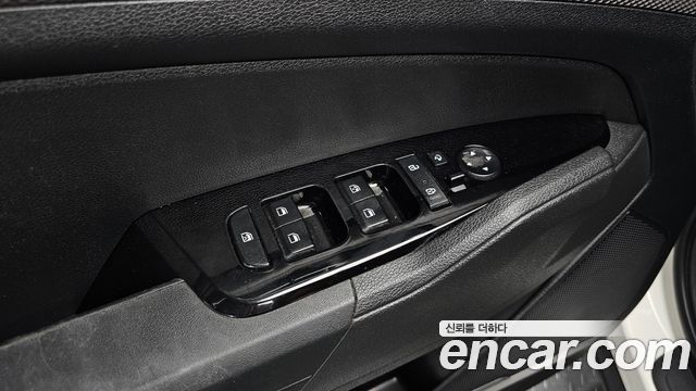 Kia Sportage 2023 — photo 23