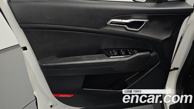 Kia Sportage 2023 — photo 14
