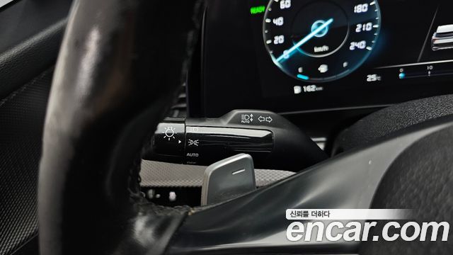 Kia Sportage 2023 — photo 28