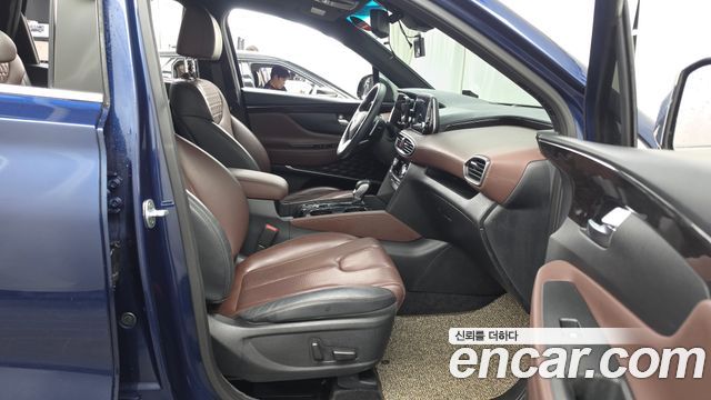 Hyundai Santafe 2020 — photo 17