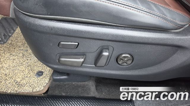 Hyundai Santafe 2020 — photo 31