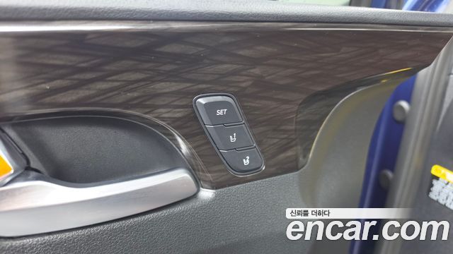 Hyundai Santafe 2020 — photo 32