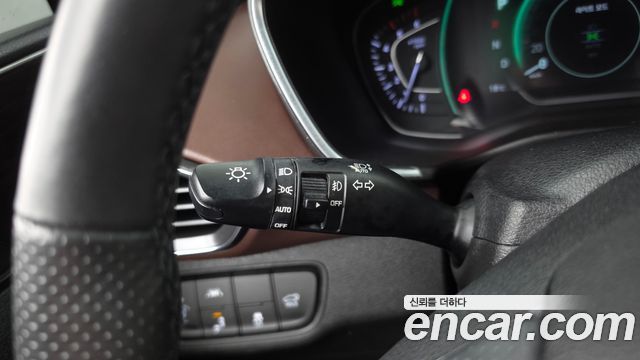 Hyundai Santafe 2020 — photo 33