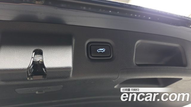 Hyundai Santafe 2020 — photo 34