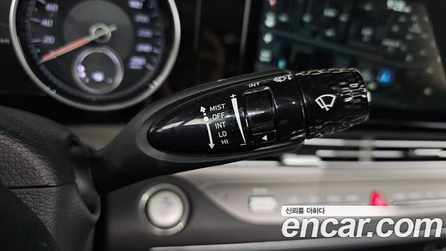 Hyundai Grandeur 2023 — photo 32