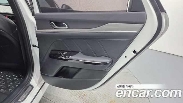 Kia K5 2024 — photo 15
