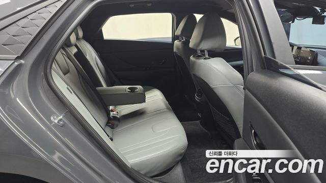 Hyundai AVANTE 2024 — photo 18
