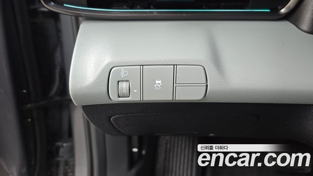 Hyundai AVANTE 2024 — photo 28