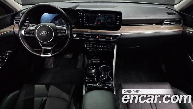 Kia K5 2020 — photo 10