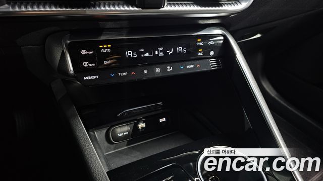 Kia K5 2020 — photo 27