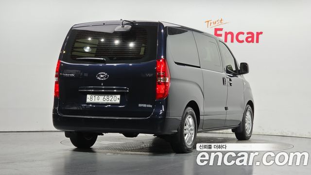 Hyundai Starex 2020 — photo 2