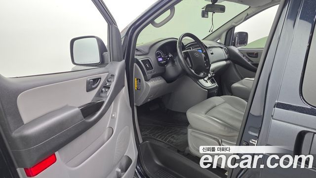 Hyundai Starex 2020 — photo 13