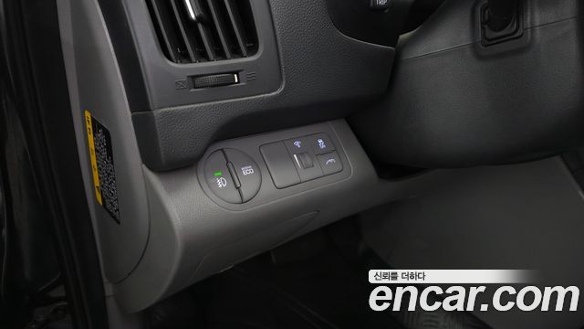 Hyundai Starex 2020 — photo 25
