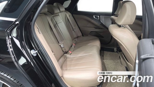 Kia K8 2022 — photo 18