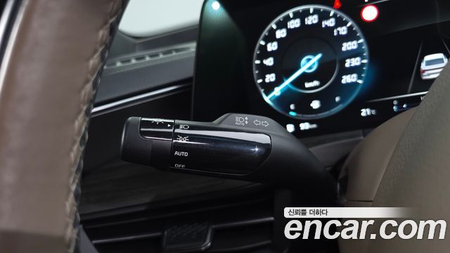 Kia K8 2022 — photo 35