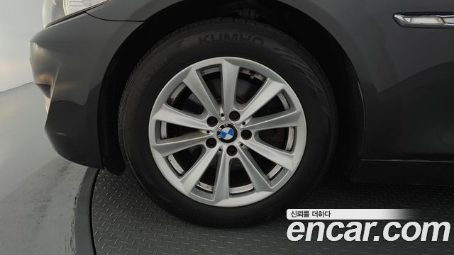 BMW 5-Series 2013 — photo 5