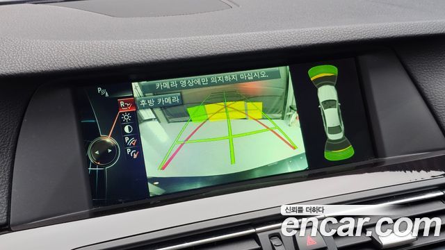 BMW 5-Series 2013 — photo 16
