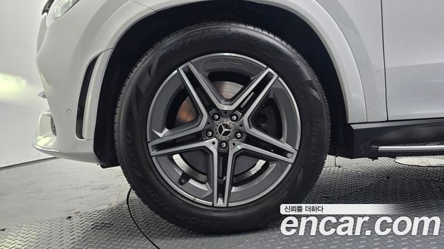 Mercedes-Benz GLE-Class 2021 — photo 5
