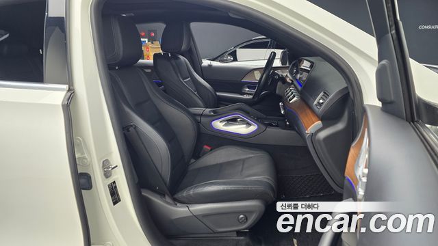 Mercedes-Benz GLE-Class 2021 — photo 13