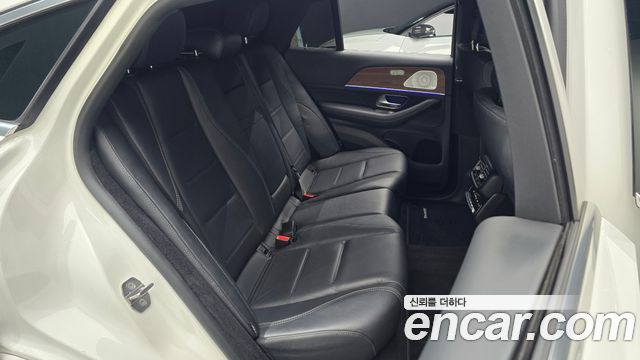 Mercedes-Benz GLE-Class 2021 — photo 16