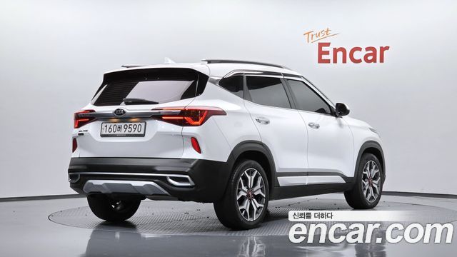 Kia Seltos 2021 — photo 2
