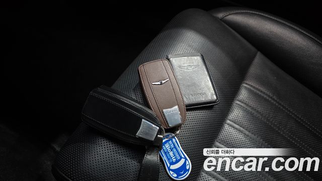 Genesis EQ900 2018 — photo 23