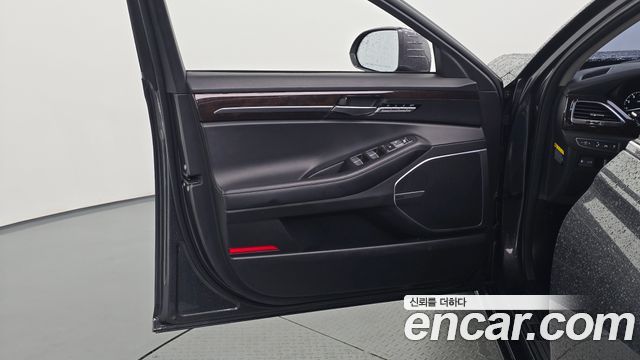 Genesis EQ900 2018 — photo 14