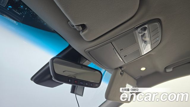 Genesis EQ900 2018 — photo 28