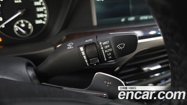 Genesis EQ900 2018 — photo 30