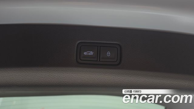 Genesis GV80 2023 — photo 24