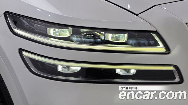 Genesis GV80 2023 — photo 8
