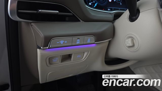 Genesis GV80 2023 — photo 27
