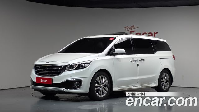 Kia Canival 2016 — photo 1