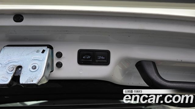 Hyundai Staria 2022 — photo 30