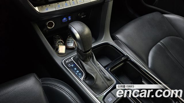 Hyundai Sonata 2018 — photo 12