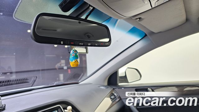 Hyundai Sonata 2018 — photo 25