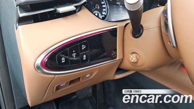 Genesis GV70 2024 — photo 27