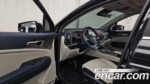 Kia Sportage 2023 — photo 13