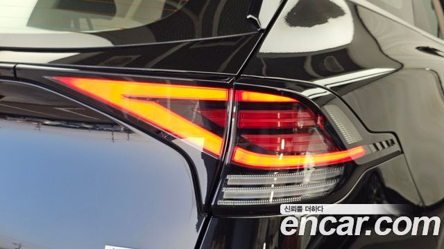 Kia Sportage 2023 — photo 9