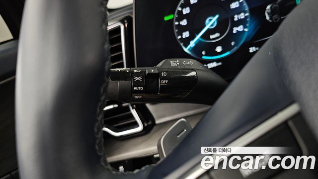 Kia Sportage 2023 — photo 29
