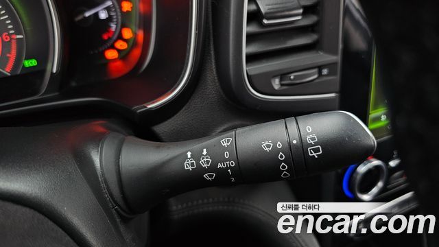 Renault Korea QM6 2022 — photo 24