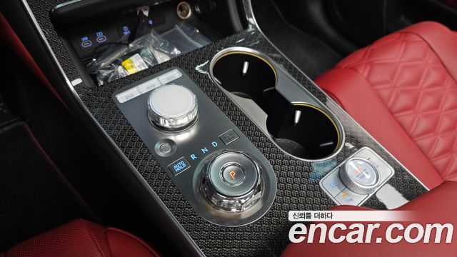 Genesis GV80 2024 — photo 12