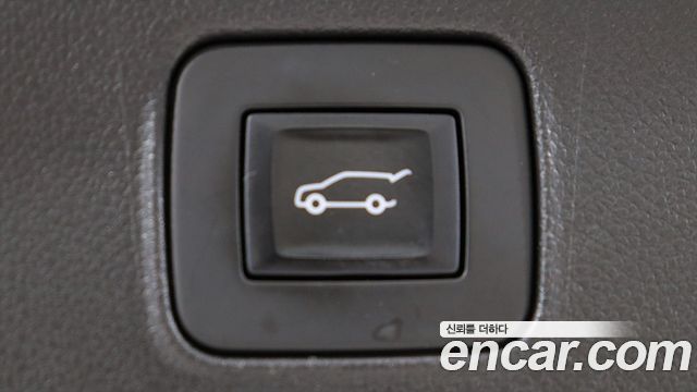 Chevrolet Korea Trailblazer 2023 — photo 20