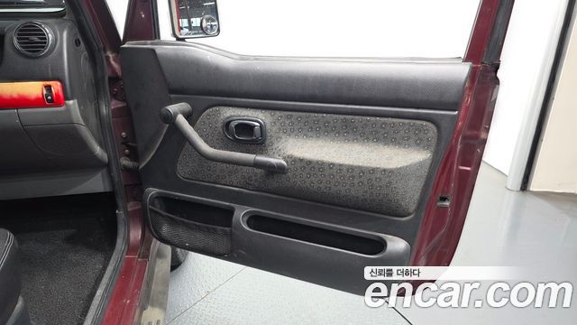 Kia Retona 2001 — photo 15